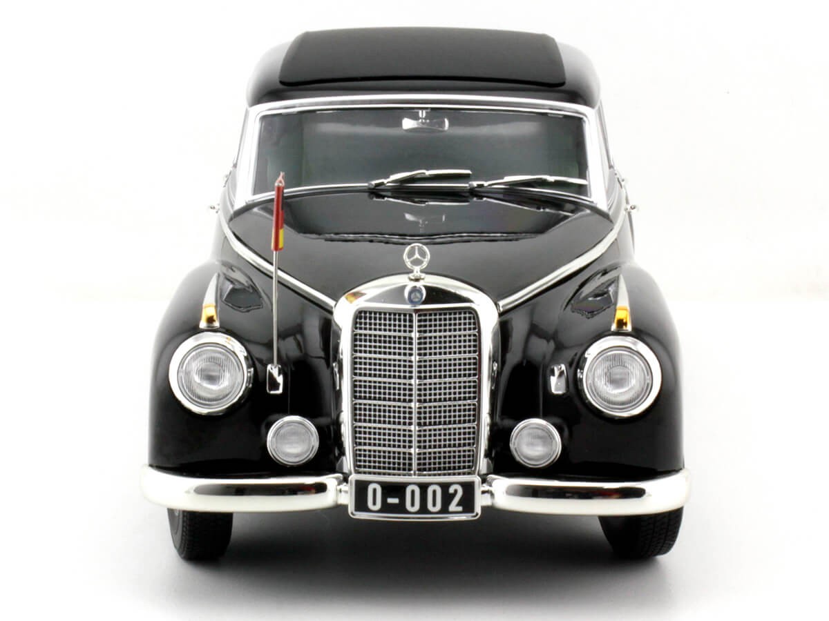 1955 Mercedes Benz TYPE 300 W186 Limousine Konrad Adenauer Negro