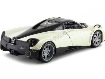 Cochesdemetal.es 2017 Pagani Huayra Blanco Perla 1:24 Welly 24088 2