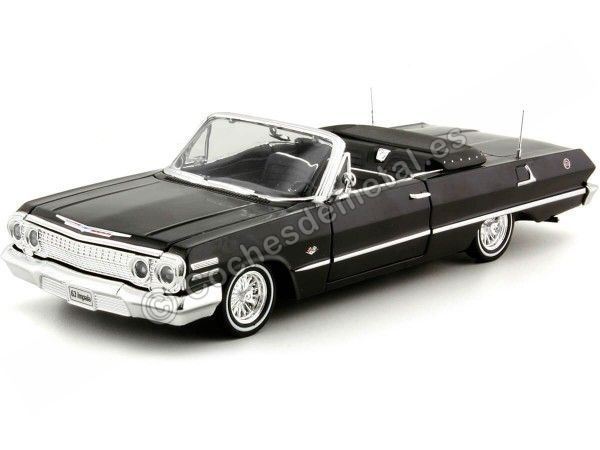 Cochesdemetal.es 1963 Chevrolet Impala Convertible Tuning Negro 1:24 Welly 22434
