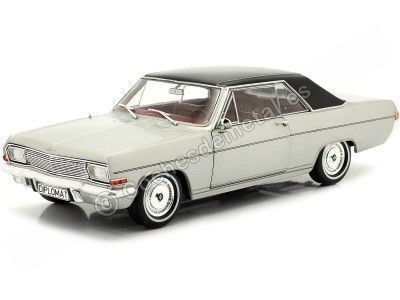 Cochesdemetal.es 1965 Opel Diplomat A V8 Coupé Plata/Negro 1:24 WhiteBox 124082