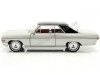 Cochesdemetal.es 1965 Opel Diplomat A V8 Coupé Plata/Negro 1:24 WhiteBox 124082