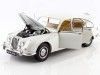 Cochesdemetal.es 1967 Jaguar Daimler V8 250 White anglais 1:18 Modèles Paragon 98313