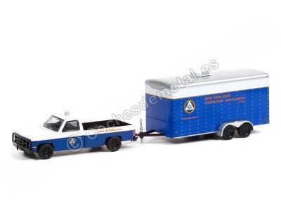 CARSDEMETAL.ES 1987 Chevrolet M1008 New York Urgences + Communications Trailer "Hitch & Tow Series 22" 1:64 Greenlig ...