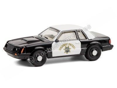 1982 Ford Mustang SSP Police California "Hot Pursuit Series 36" 1:64 Greenlight 42930C Cochesdemetal.es