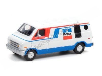 Cochesdemetal.es 1976 Dodge B-100 Mopar "Blue Collar Series 9" 1:64 Greenlight 35200C