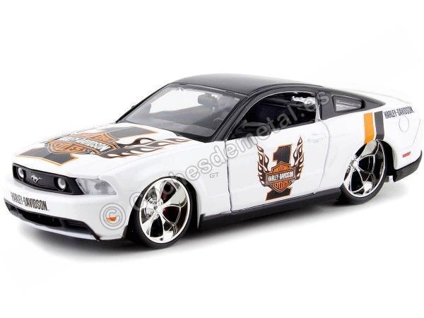 CARSDEMETAL.ES 2011 Ford Mustang GT Harley Davidson Custom 1:24 MAISTO 32170 en liquidation