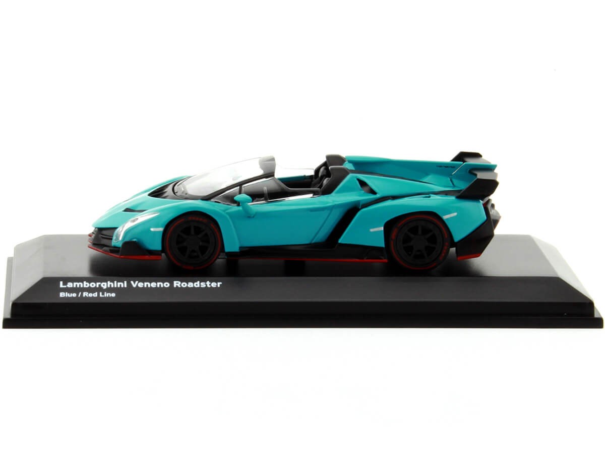 2015 Lamborghini Veneno Roadster LP750-4 Azul 1:64 Kyosho 07040A4