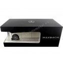 Cochesdemetal.es 2021 Mercedes-Benz Maybach S680 4MATIC (Z223) Blanco Diamante / Negro Obsidiana 1:18 Édition du