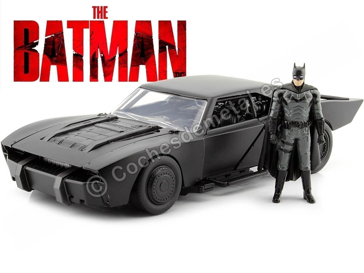 2022 Batmobile Con Figura de Batman 
