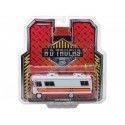 Cochesdemetal.es 1972 Autocaravana Condor II RV "H.D. Truck Series 13" 1:64 Greenlight 33130B