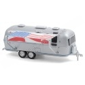 Cochesdemetal.es 1972 Caravana Airstream à double axe con à disons "Hitched Homes Series 9" 1:64 Greenlight 34090c