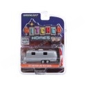 Cochesdemetal.es 1972 Caravana Airstream à double axe con à disons "Hitched Homes Series 9" 1:64 Greenlight 34090c