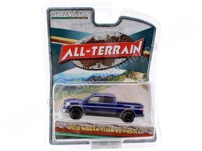 Cochesdememetal.es 2018 Nissan Titan XD Pro-4x a soulevé "All-Terrain Series 12" 1:64 Greenlight 35210C 2