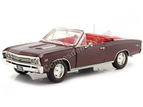 Cochesdemetal.es 1967 Chevrolet Chevelle SS Convertible Granate 1:18 Auto World AMM1244