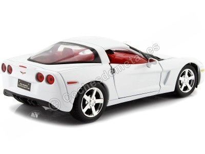 Cochesdemetal.es 2005 Chevrolet Corvette (C6) Blanco 1:24 Motor Max 73270 2