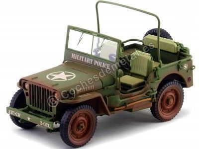 1944 Jeep Willys Policía Militar "Versión Sucio" Verde Caqui 1:18 American Diorama 77406A Cochesdemetal.es