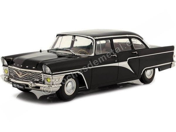 Cochesdemetal.es 1959 Gaz 13 Seagull Negro 1:18 Triple-9 1800250