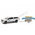 Cochesdemetal.es 2019 Nissan Titan XD Pro-4X + Remolque de Canoa y Kayac "Hitch & Tow Series 23" 1:64 Greenlight 32230A