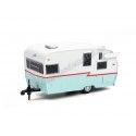 Cochesdemetal.es 1962 Caravana Shasta Airflyte "Hitched Homes Series 10" 1:64 Greenlight 34100E