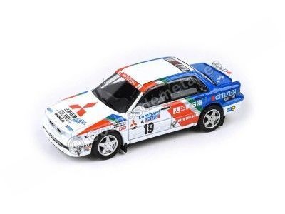 Cochesdemetal.es 1989 Mitsubishi Galant VR-4 Nº19 Ganador Lombard Rally 1:64 Paragon Models 55104