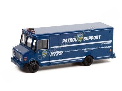 2019 Furgón Step Van New York City Police Dept (NYPD) "H.D. Trucks Series 22" 1:64 Greenlight 33220C Cochesdemetal.es
