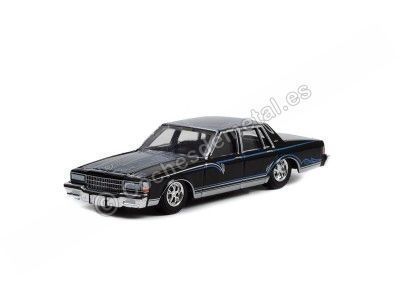 Cochesdemetal.es 1987 Chevrolet Caprice Custom Black "California Lowriders Series 1" 1:64 Greenlight 63010d