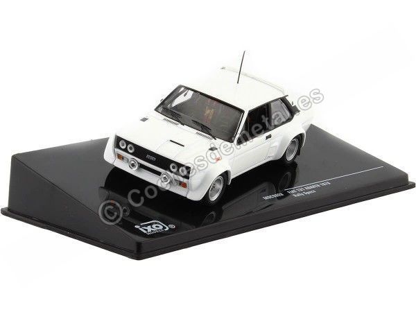 Cochesdemetal.es 1978 Fiat 131 Abarth Plain Body Version + Cuatro Ruedas Extra Blanco 1:43 IXO Models MDCS028