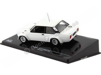 Cochesdemetal.es 1978 Fiat 131 Abarth Plain Body Version + Cuatro Ruedas Extra Blanco 1:43 IXO Models MDCS028 2