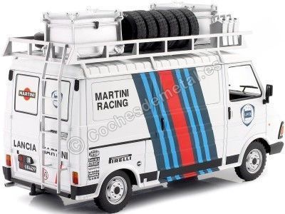 Cochesdemetal.es 1986 Fiat 242 VAN Equipo Martini Rally Asistance con accesorios 1:18 Ixo Models 18RMC084XE 2