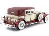 Cochesdemetal.es 1930 Packard Brewster Lebaron Granate/Crema 1:18 Signature Models 18115