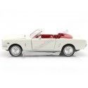 Cochesdemetal.es 1964 Ford Mustang 1/2 convertible "007 James Bond Contra Goldfinger" Beige 1:24 Motor Max 79852