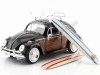 Cochesdemetal.es 1966 Volkswagen Beetle con Tablas de Surf Negro/Madera 1:24 Motor Max 79591