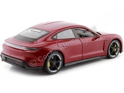 Cochesdemetal.es 2021 Porsche Taycan Turbo S Granate 1:24 Welly 24107 2