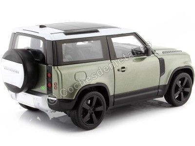 Cochesdemetal.es 2020 Land Rover Defender Verde/Blanco 1:26 Welly 24110 2