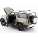 Cochesdemetal.es 2020 Land Rover Defender Verde/Blanco 1:26 Welly 24110