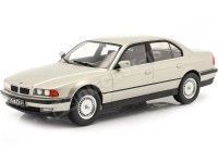 1994 BMW 740i (E38) Serie 7 Gris Plata 1:18 KK-Scale KKDC180365