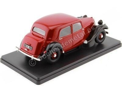 Cochesdemetal.es 1938 Citroen Traction Avant 11BL Berlina Granate/Negro 1:24 WhiteBox 124116 2