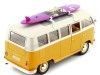 Cochesdemetal.es 1963 Volkswagen VW T1 Bus Con Tabla de Surf Amarillo/Beige 1:24 Welly 22095
