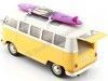 Cochesdemetal.es 1963 Volkswagen VW T1 Bus Con Tabla de Surf Amarillo/Beige 1:24 Welly 22095