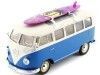Cochesdemetal.es 1963 Volkswagen VW T1 Bus Con Tabla de Surf Azul/Beige 1:24 Welly 22095