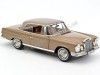Cochesdemetal.es 1969 Mercedes-Benz 250 SE Coupé Metallic Gold 1:18 Norev 183759
