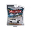 Cochesdemetal.es 2020 Chevrolet Silverado RST Rally Edition "All Terrain Collection Series 13" 1:64 Greenlight 35230E