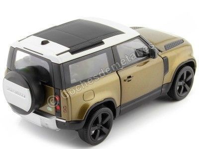 Cochesdemetal.es 2020 Land Rover Defender Marrón Metalizado/Blanco 1:26 Welly 24110 2