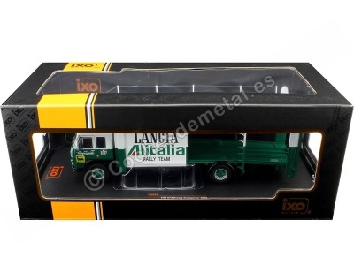 Cochesdemetal.es 1976 Camión Portacoches Fiat 673 Racing Transporter Lancia Alitalia Team Verde/Blanco 1:43 IXO Models TRU038 2