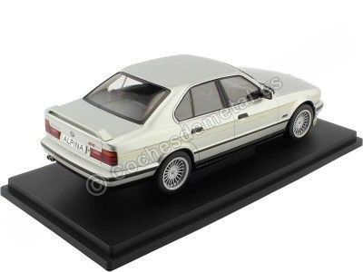 Cochesdemetal.es 1994 BMW Alpina B10 4.6 (E34) Gris Metalizado 1:18 MC Group 18231 2