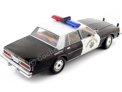 Cochesdemetal.es 1989 Chevrolet Caprice "Police California Highway Patrol" 1:18 Greenlight 19108 2