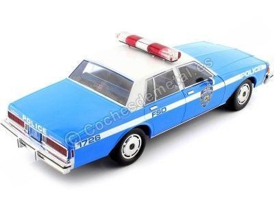 Cochesdemetal.es 1990 Chevrolet Caprice "Dept de police de New York NYPD" 1:18 Greenlight 19106 2