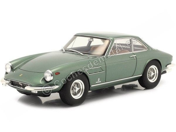 Cochesdemetal.es 1966 Ferrari 330 GTC Verde Metalizado 1:18 CMR047