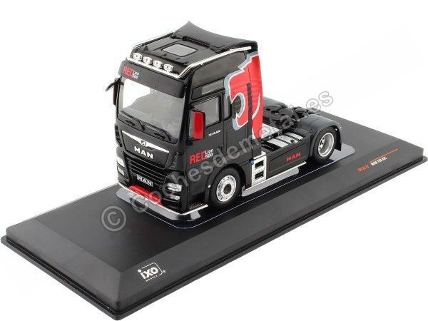 Cochesdemetal.es 2018 Cabeza Tractora MAN TGX 18.500 XXL 2 Ejes Negro/Rojo 1:43 IXO Models TR132.22