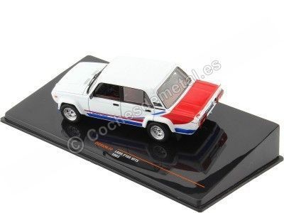 Cochesdemetal.es 1983 Lada 2405 VFTS Blanco/Rojo/Azul 1:43 IXO Models CLC452N 2